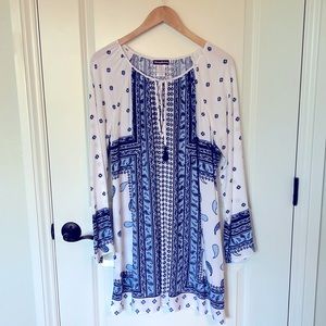 Tommy Bahama tunic mini dress size large. White and blue detailing.